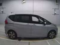 Honda FREED лот № 30243 оценка 4  с аукциона в Японии 2