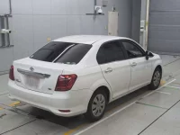 Toyota COROLLA AXIO лот № 30242 оценка 4  с аукциона в Японии 1