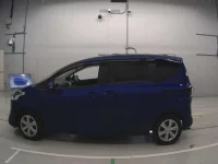 Toyota SIENTA лот № 30244 оценка RA  с аукциона в Японии 3