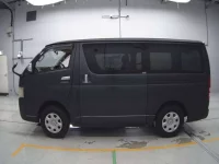 Toyota HIACE VAN лот № 40006 оценка 3.5  с аукциона в Японии 3
