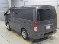 Toyota HIACE VAN лот № 40008 оценка 4  с аукциона в Японии 5