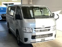 Toyota HIACE VAN лот № 3396 оценка R  с аукциона в Японии 3