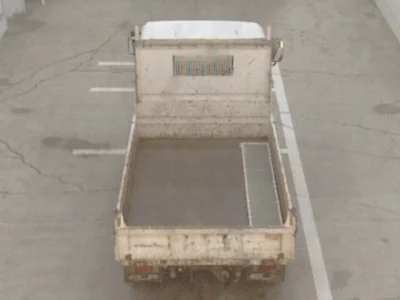 Isuzu ELF  с аукциона в Японии