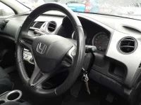 Honda STREAM лот № 30255 оценка 3  с аукциона в Японии 8