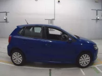 Volkswagen POLO лот № 90355 оценка 3.5  с аукциона в Японии 2