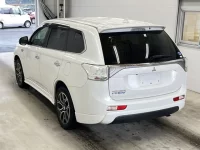 Mitsubishi OUTLANDER PHEV лот № 3415 оценка 3.5  с аукциона в Японии 4