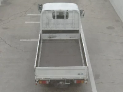 Toyota DYNA  с аукциона в Японии