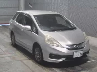 Honda FIT SHUTTLE лот № 2502 оценка 3.5  с аукциона в Японии 6