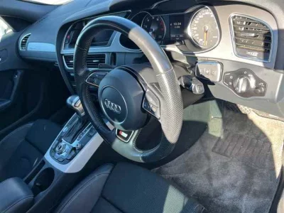 Audi A4  с аукциона в Японии