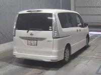 Nissan SERENA лот № 2509 оценка 4  с аукциона в Японии 1