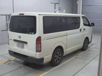 Toyota REGIUS ACE VAN лот № 40034 оценка 3  с аукциона в Японии 1