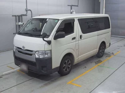 Toyota REGIUS ACE VAN  с аукциона в Японии