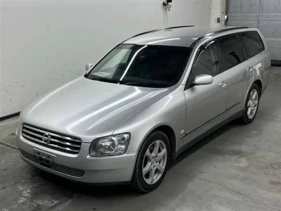 Nissan STAGEA