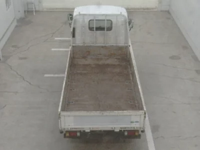 Isuzu ELF  с аукциона в Японии