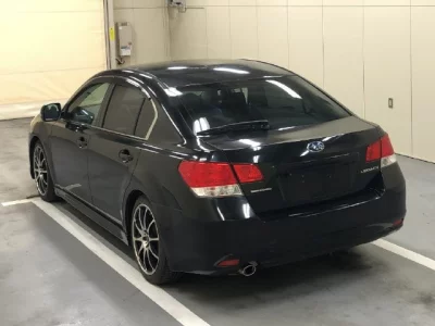 Subaru LEGACY B4