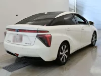 Toyota MIRAI лот № 30279 оценка 4.5  с аукциона в Японии 1