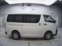 Toyota REGIUS ACE VAN лот № 40037 оценка R  с аукциона в Японии 2