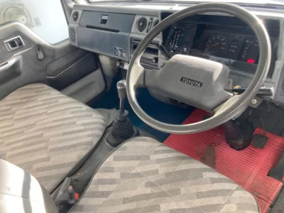 Toyota TOYOACE  с аукциона в Японии