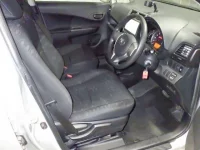 Toyota RACTIS лот № 2521 оценка 3.5  с аукциона в Японии 2