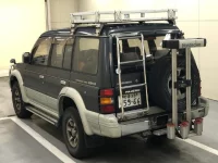 Mitsubishi PAJERO лот № 6121 оценка 3  с аукциона в Японии 1