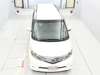 Honda ELYSION лот № 30287 оценка 3  с аукциона в Японии 6