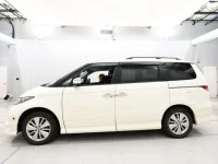 Honda ELYSION лот № 30287 оценка 3  с аукциона в Японии 3