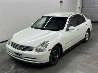 Nissan SKYLINE  с аукциона в Японии