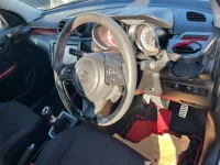 Suzuki SWIFT лот № 10169 оценка R  с аукциона в Японии 2