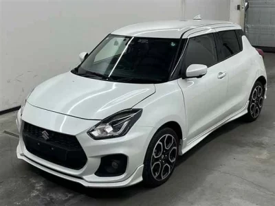 Suzuki SWIFT  с аукциона в Японии