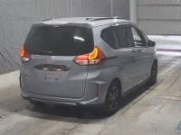 Honda FREED лот № 3008 оценка 4  с аукциона в Японии 1