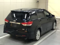 Toyota WISH лот № 6130 оценка 3.5  с аукциона в Японии 3