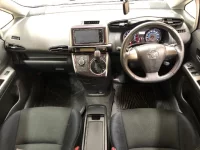 Toyota WISH лот № 6130 оценка 3.5  с аукциона в Японии 4