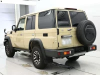 Toyota LAND CRUISER лот № 36451 оценка 6  с аукциона в Японии 5
