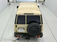 Toyota LAND CRUISER лот № 36451 оценка 6  с аукциона в Японии 7