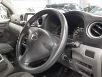 Nissan CARAVAN VAN лот № 90431 оценка R  с аукциона в Японии 7