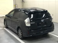 Toyota PRIUS ALPHA лот № 3001 оценка R  с аукциона в Японии 1