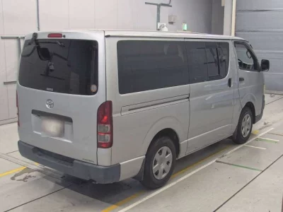 Toyota HIACE VAN  с аукциона в Японии