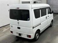 Nissan CLIPPER VAN лот № 80031 оценка X  с аукциона в Японии 4