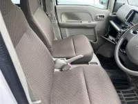 Nissan CLIPPER VAN лот № 80031 оценка X  с аукциона в Японии 6