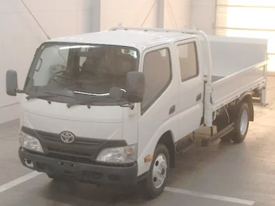 Toyota DYNA  с аукциона в Японии