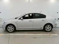 Mazda AXELA лот № 90448 оценка 3.5  с аукциона в Японии 3