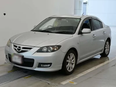 Mazda AXELA  с аукциона в Японии