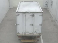 Isuzu ELF лот № 216 оценка 3.5  с аукциона в Японии 2