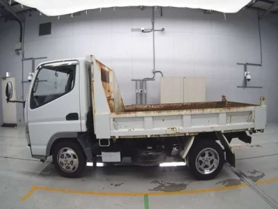 Mitsubishi CANTER  с аукциона в Японии