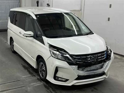 Nissan SERENA  с аукциона в Японии