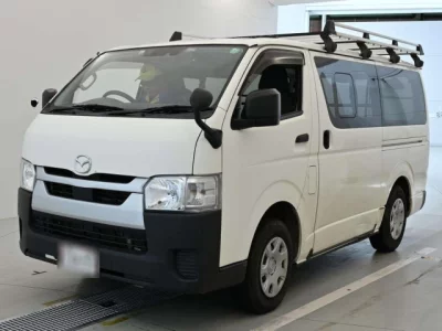 Mazda BONGO BRAWNY VAN