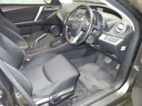 Mazda AXELA лот № 4003 оценка 3.5  с аукциона в Японии 2