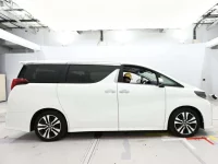 Toyota ALPHARD лот № 30328 оценка 4  с аукциона в Японии 2