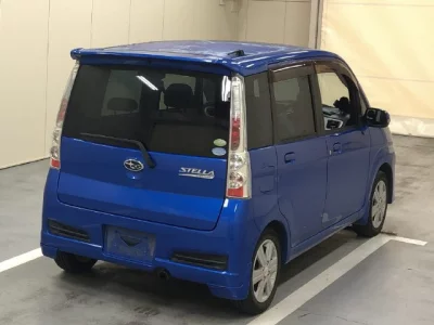 Subaru STELLA
