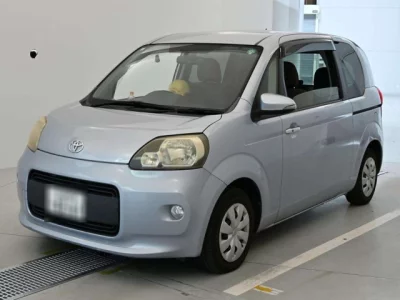 Toyota PORTE  с аукциона в Японии